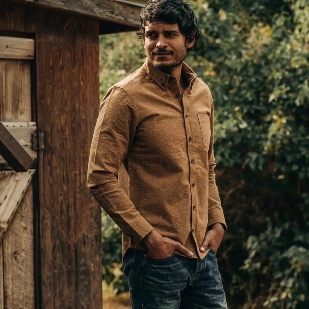Taylor Stitch The Jack Shirt in British‎ Khaki Donegal XS